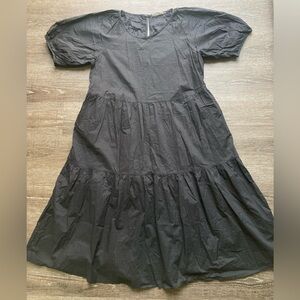 Everlane Tiered Midi Dress Black Size Medium